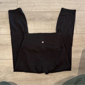 Black Lululemon Align 25”